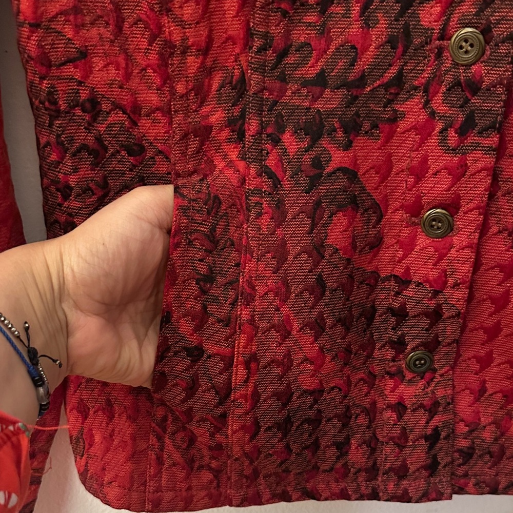 Chico's Red and Black Jacket with Pockets - Preloved - Picture 11 of 11